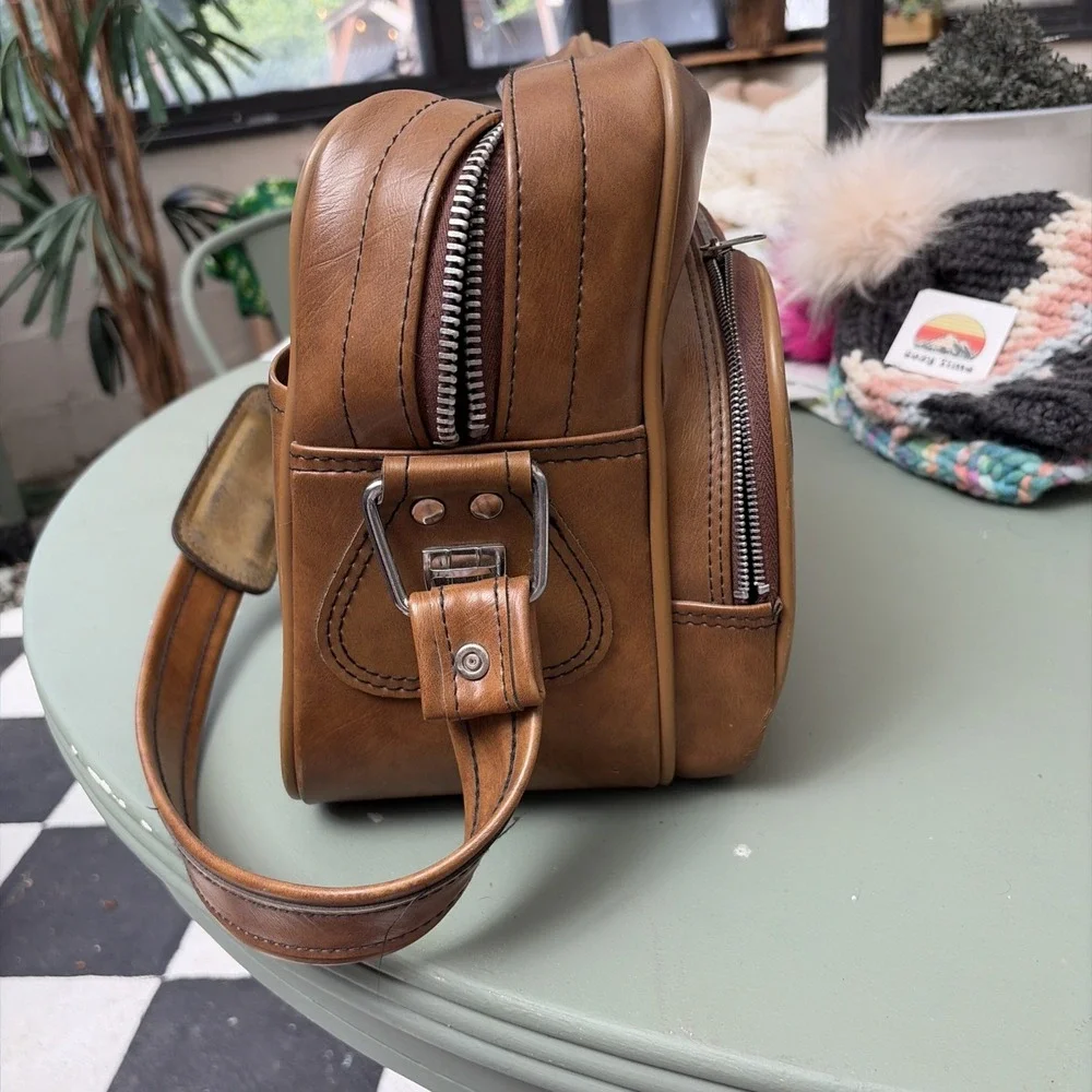 Vintage Brown Airway Travel Weekender Carry On Bag Retro 70s